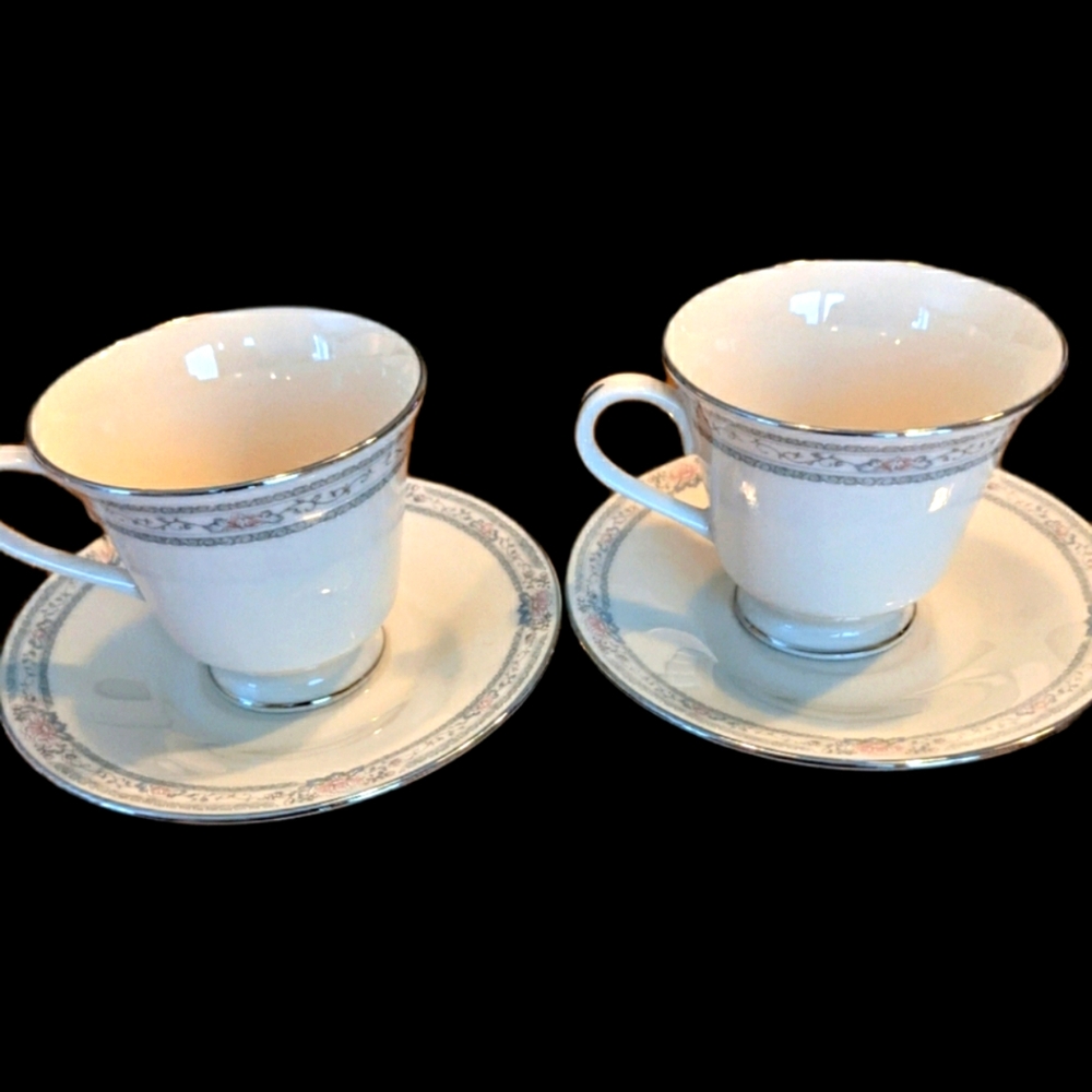 Lenox "Charleston " Cup and Saucer Set~LN set of 2